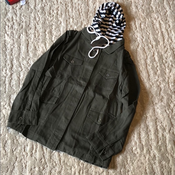 Olive Jacket with Navy Stripe Accent Lining - Picture 3 of 6